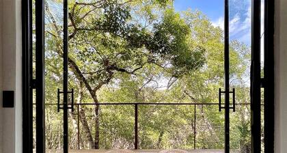 Modern Treetop Villa