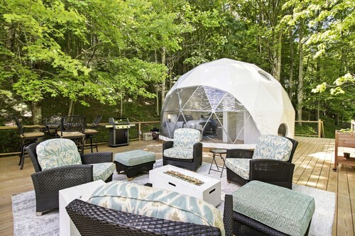 Spectacular Dome Surrounded by Beautiful Nature in North Carolina