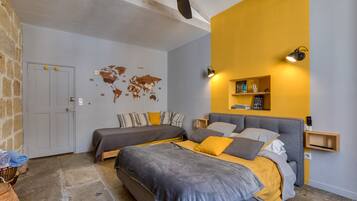 1 bedroom, WiFi, bed sheets