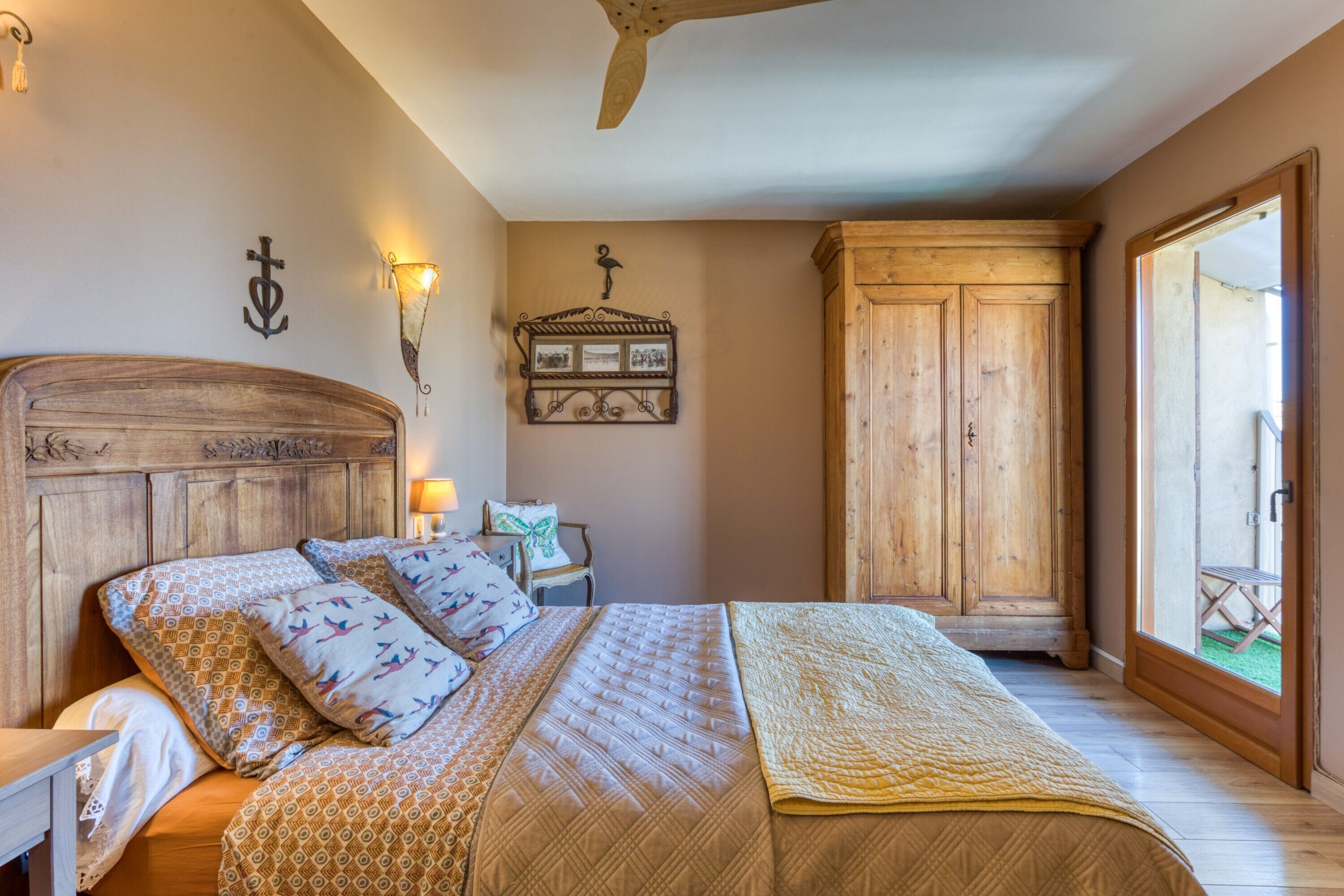 1 chambre, fer et planche à repasser, Wi-Fi, draps fournis