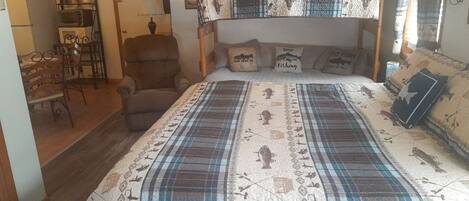 1 habitación, wifi y ropa de cama
