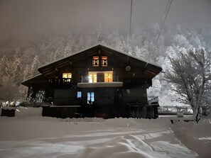 Exterior - Chalet du Vorger Ski – Spacious Mountain Retreat for Groups (villard sur doron)