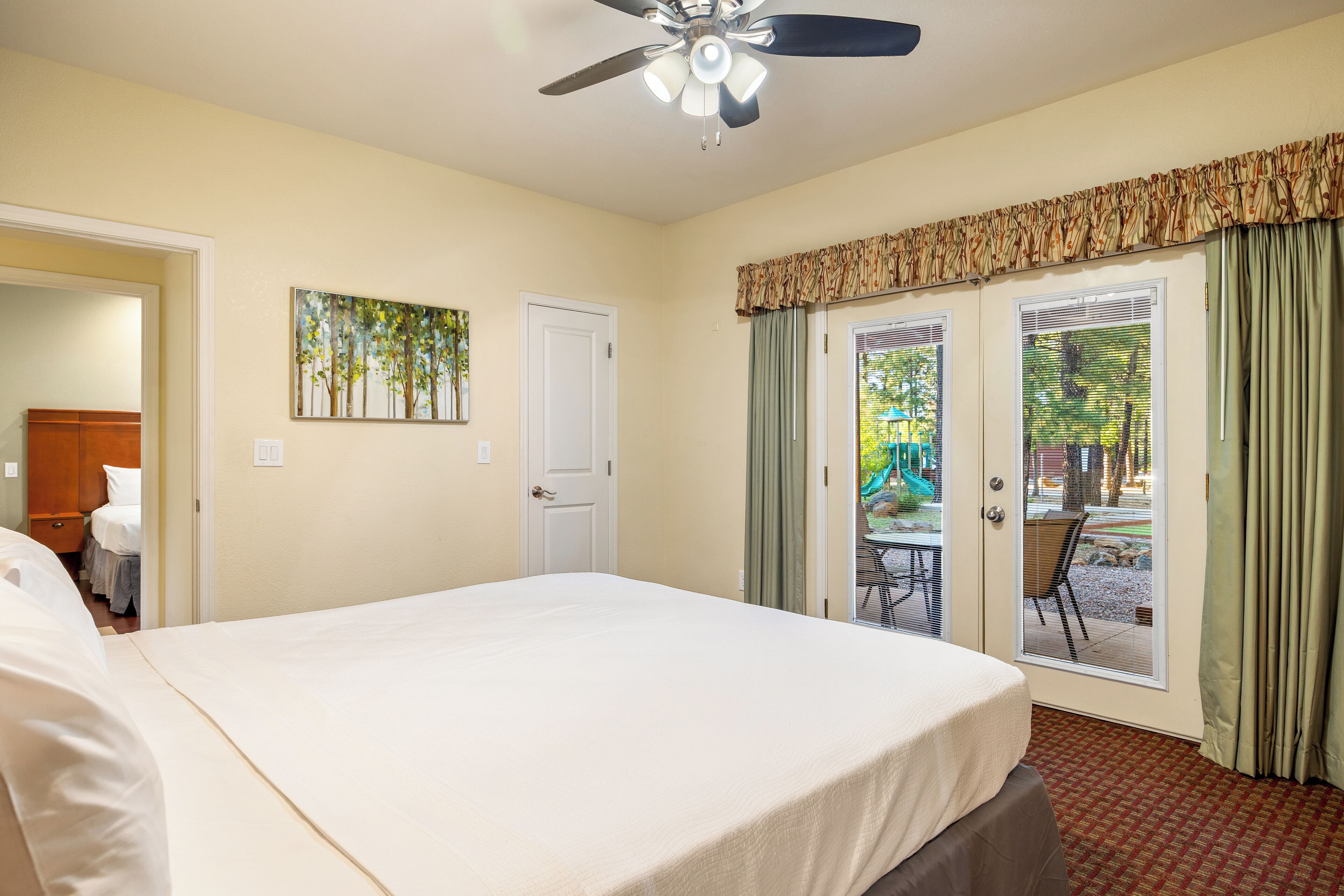 2 bedrooms, WiFi, bed sheets