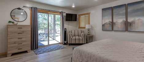 4 chambres, bureau, Wi-Fi, draps fournis