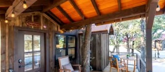 The Blue Jay Treehouse in Elm Mott, TX