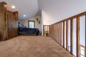 1 غرفة نوم ومكواة/لوح كي