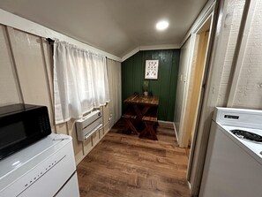 Interior - Pet Friendly Studio Cabin with Fireplace near Tonto National Forest, Central Arizona (Payson)