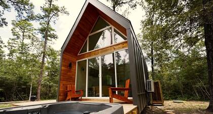 Gorgeous Cozy Cabin in Montgomery, Texas