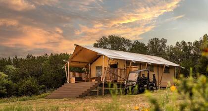 Stunning Safari Tent with Great Sights in San Saba, Texas