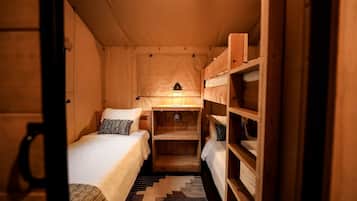 2 dormitorios, escritorio, wifi y ropa de cama