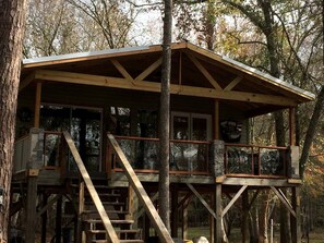 Exterior - Serenity by the River: Glamping in Claxton, Georgia (Claxton)
