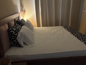 2 Schlafzimmer, Bügeleisen/Bügelbrett, WLAN, Bettwäsche