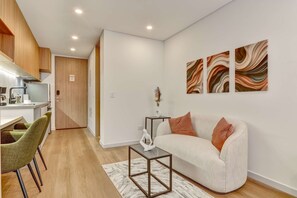 公寓 | 1 間臥室、網路服務