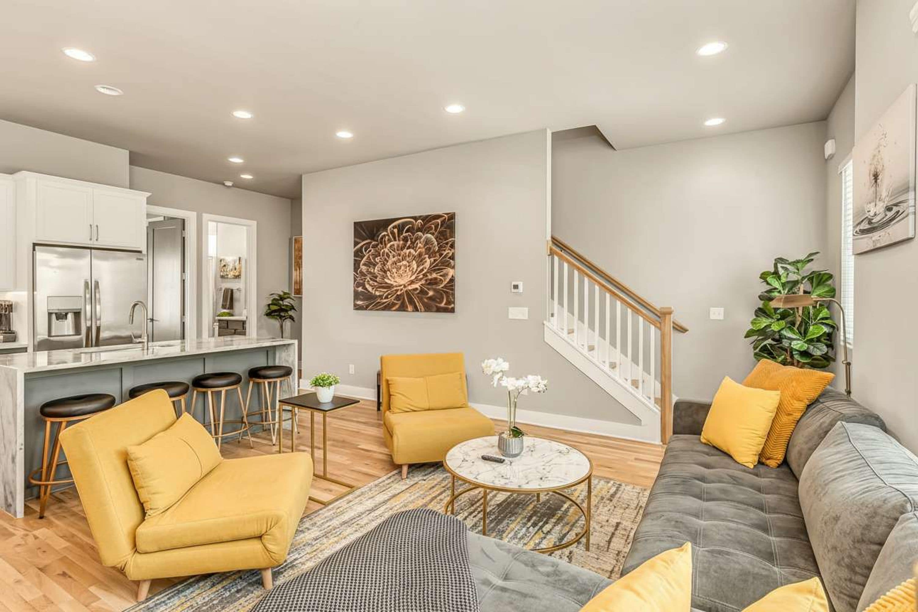 House | 4 bedrooms, desk, Internet