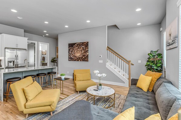 House | 4 bedrooms, desk, Internet - Grill Fire Pit Views Near Downtown Nashville (Nashville)