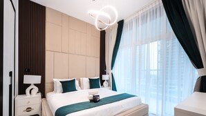 1 bedroom, Internet - Stayshort - Al Barsha 1BR Sleeps 2 With Private Balcony (Dubai)