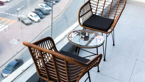 1 bedroom, Internet - Stayshort - Al Barsha 1BR Sleeps 2 With Private Balcony (Dubai)