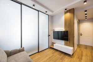 Căn hộ, 1 phòng ngủ | Bàn ủi/dụng cụ ủi quần áo, truy cập Internet không dây miễn phí 