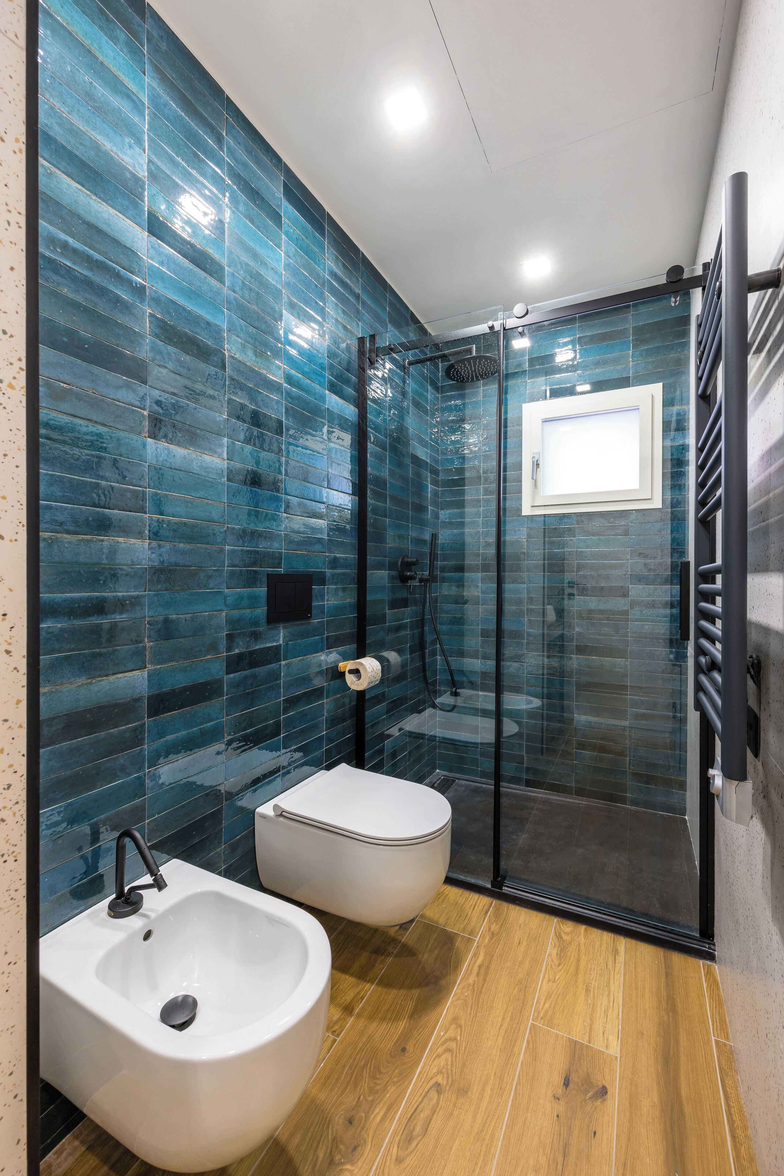Apartemen, 1 kamar tidur | Kamar mandi | Shower, pengering rambut, handuk, dan sabun
