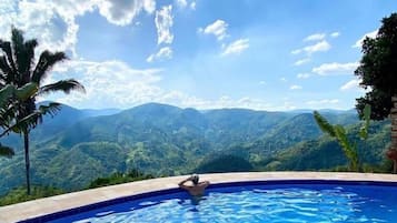 Piscina externa