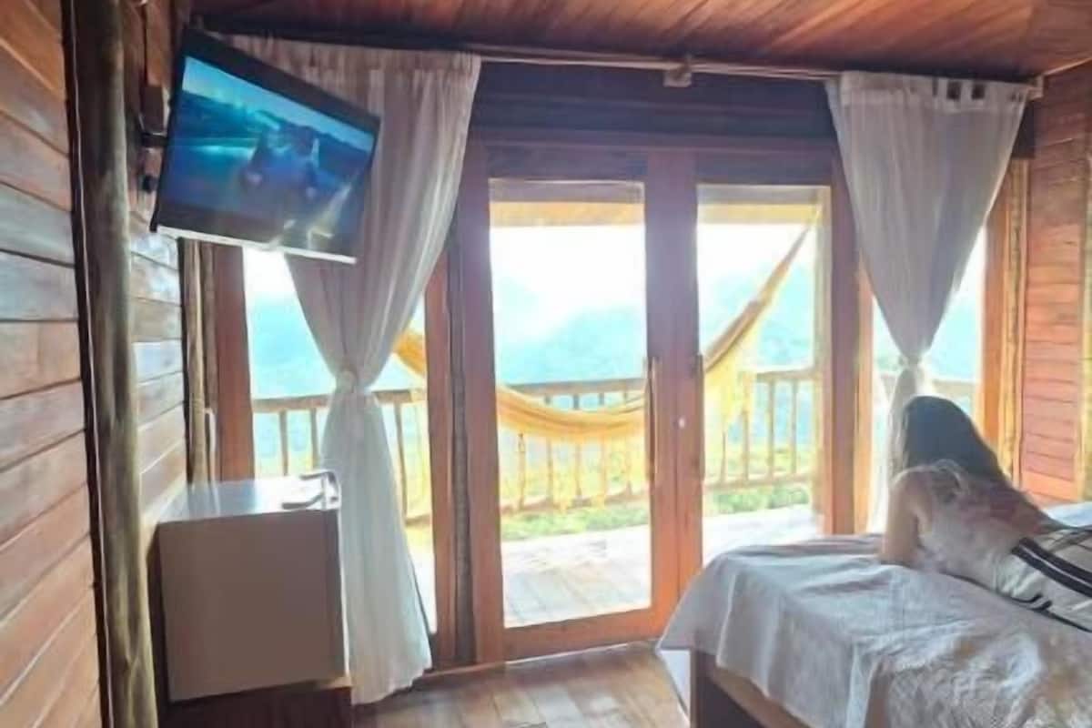 مكواة/لوح كي وواي فاي مجانًا