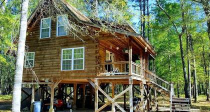 Claxton's Riverfront Family Fun: Cabin Adventures Await