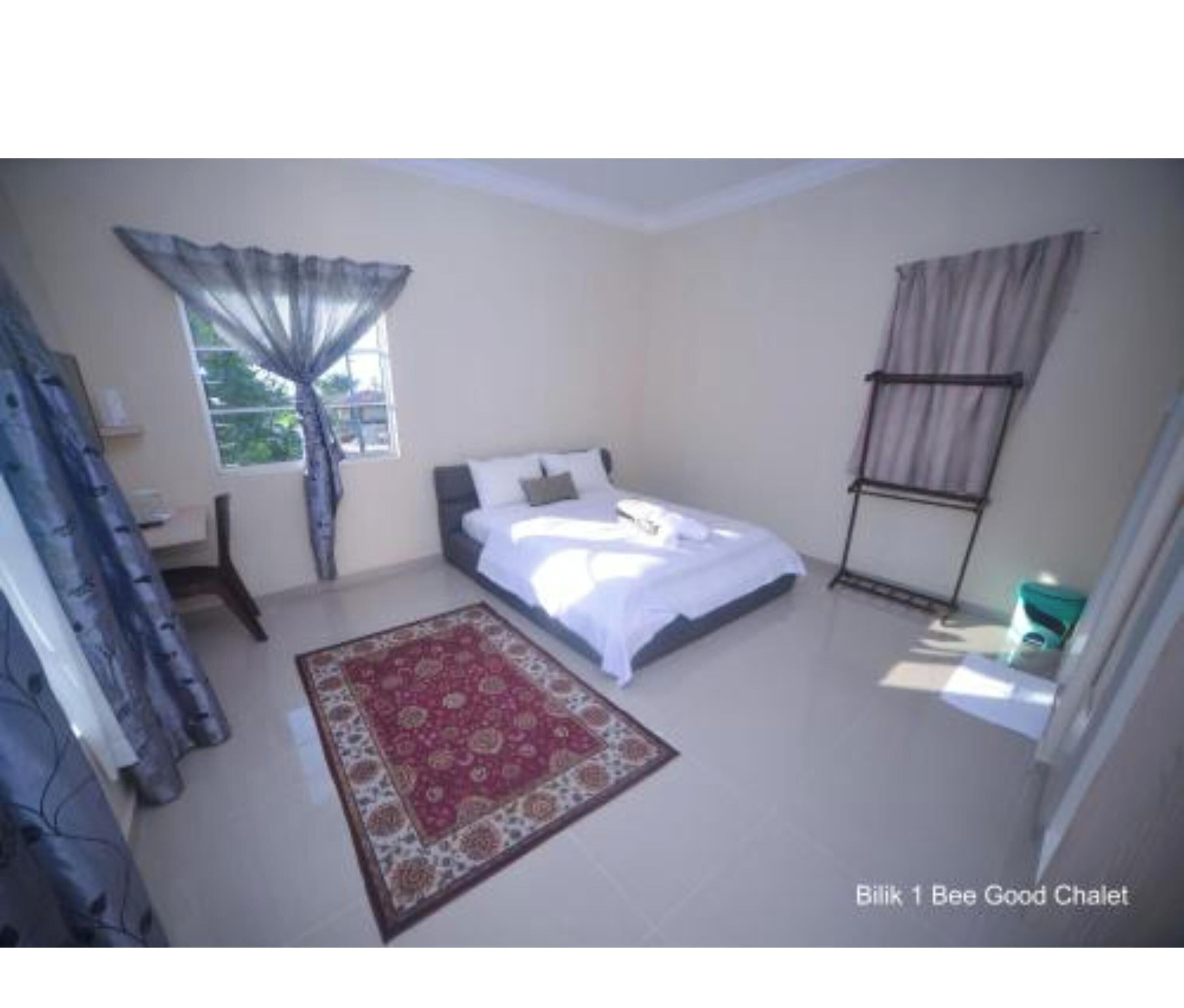 Quarto casal luxo | Wi-Fi de cortesia, roupa de cama