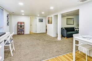 Apartment (1 Bedroom) | Interior - Ski, Soak & Explore! Central Parkside SLC Apt (Salt Lake City)