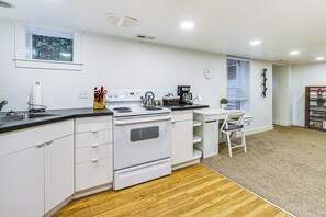 Apartment (1 Bedroom) | Interior - Ski, Soak & Explore! Central Parkside SLC Apt (Salt Lake City)