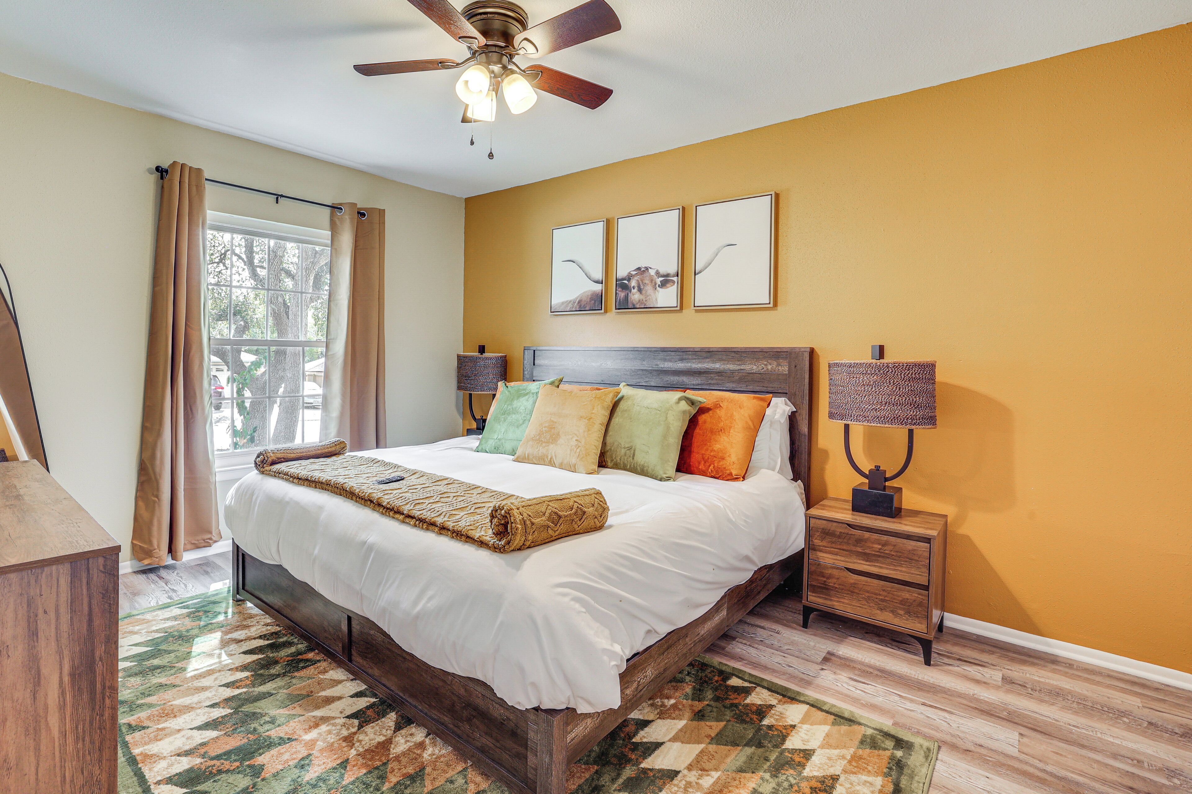 House (4 Bedrooms) | Interior