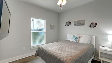 4 bedrooms, WiFi, bed sheets