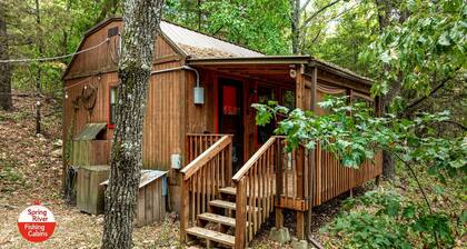 Lake Cozy Cabin Incredible for Water Sports in Miami, Oklahoma