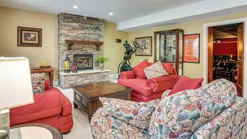 House (Multiple Bedrooms) | Interior