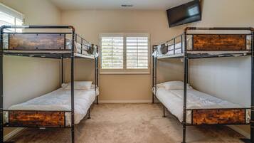 House (Multiple Bedrooms) | Interior