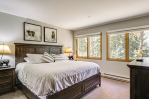 Apartment (2 Bedrooms) | Interior - Ski-in, Ski-out Condo: Beaver Creek Family Escape (Avon)