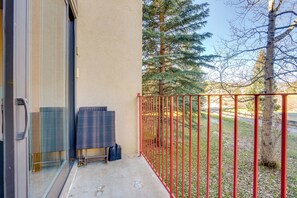Interior - Ski Copper Mountain! Alpine-chic Condo w/ Hot Tub (Copper Mountain)