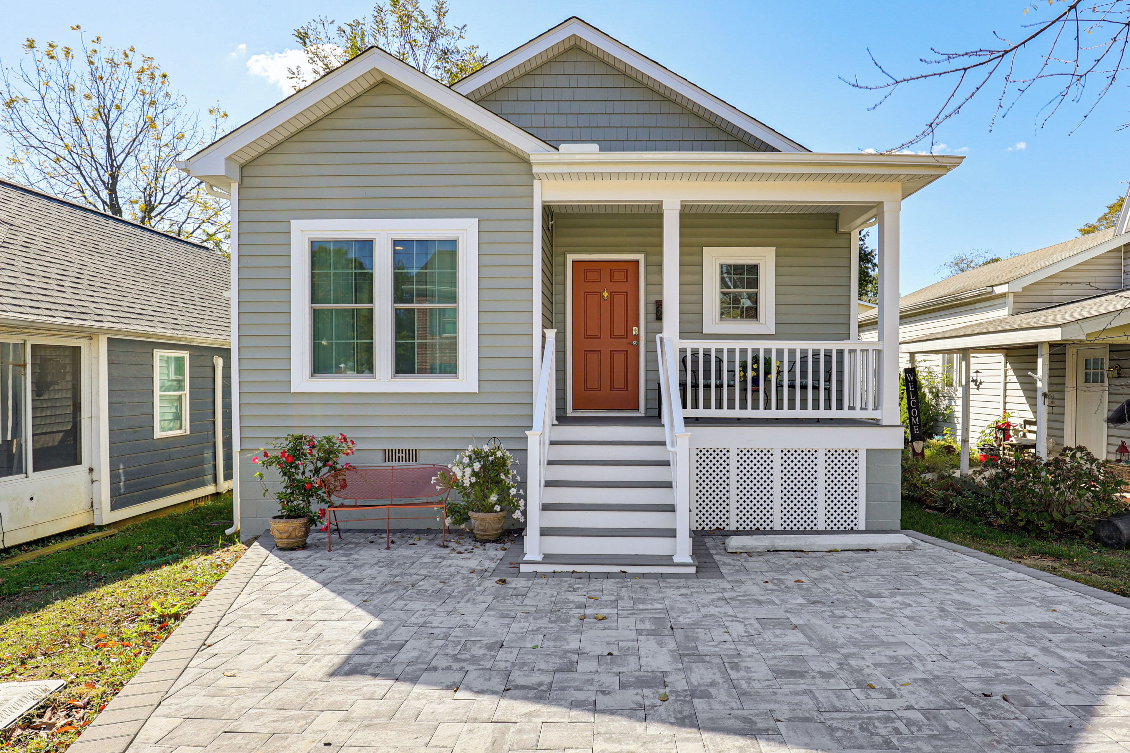 House (2 Bedrooms) | Front of property