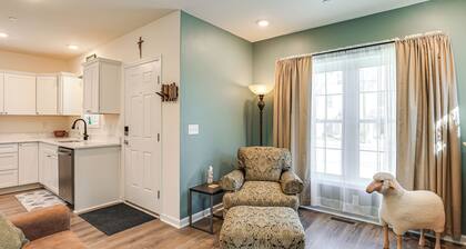 Walk to Historic Chestertown: Dog-friendly Retreat