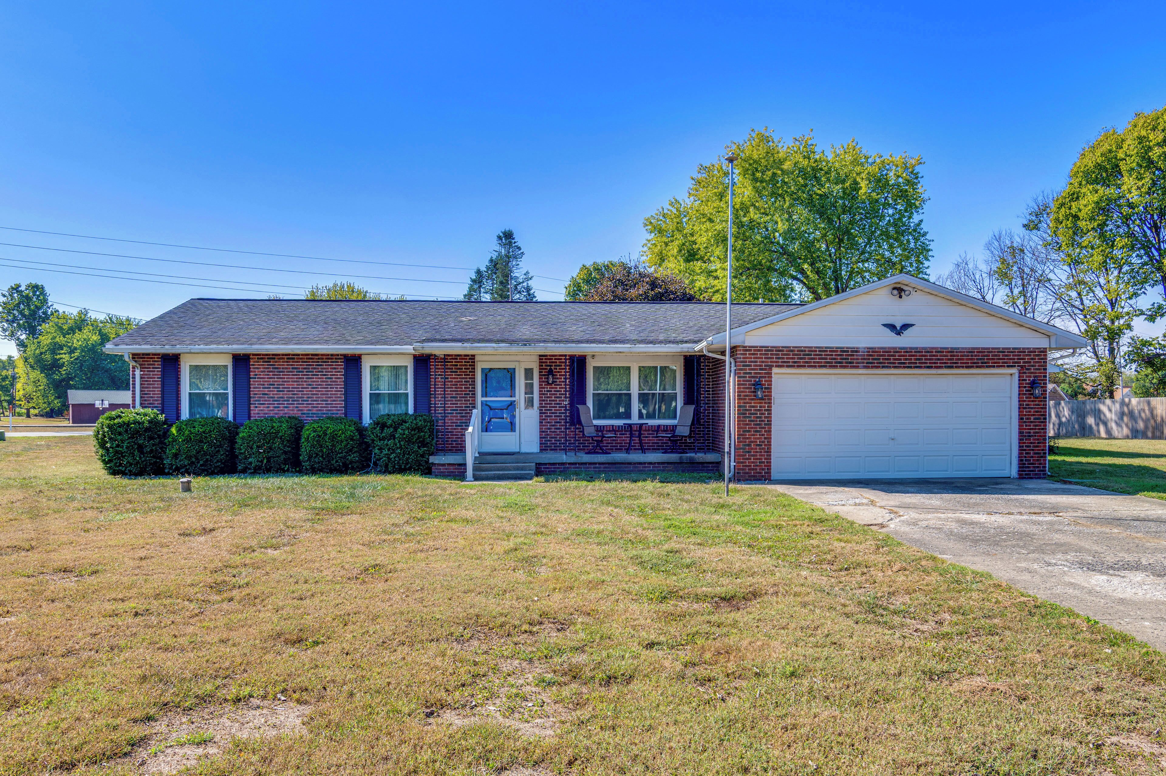 House (3 Bedrooms) | Front of property