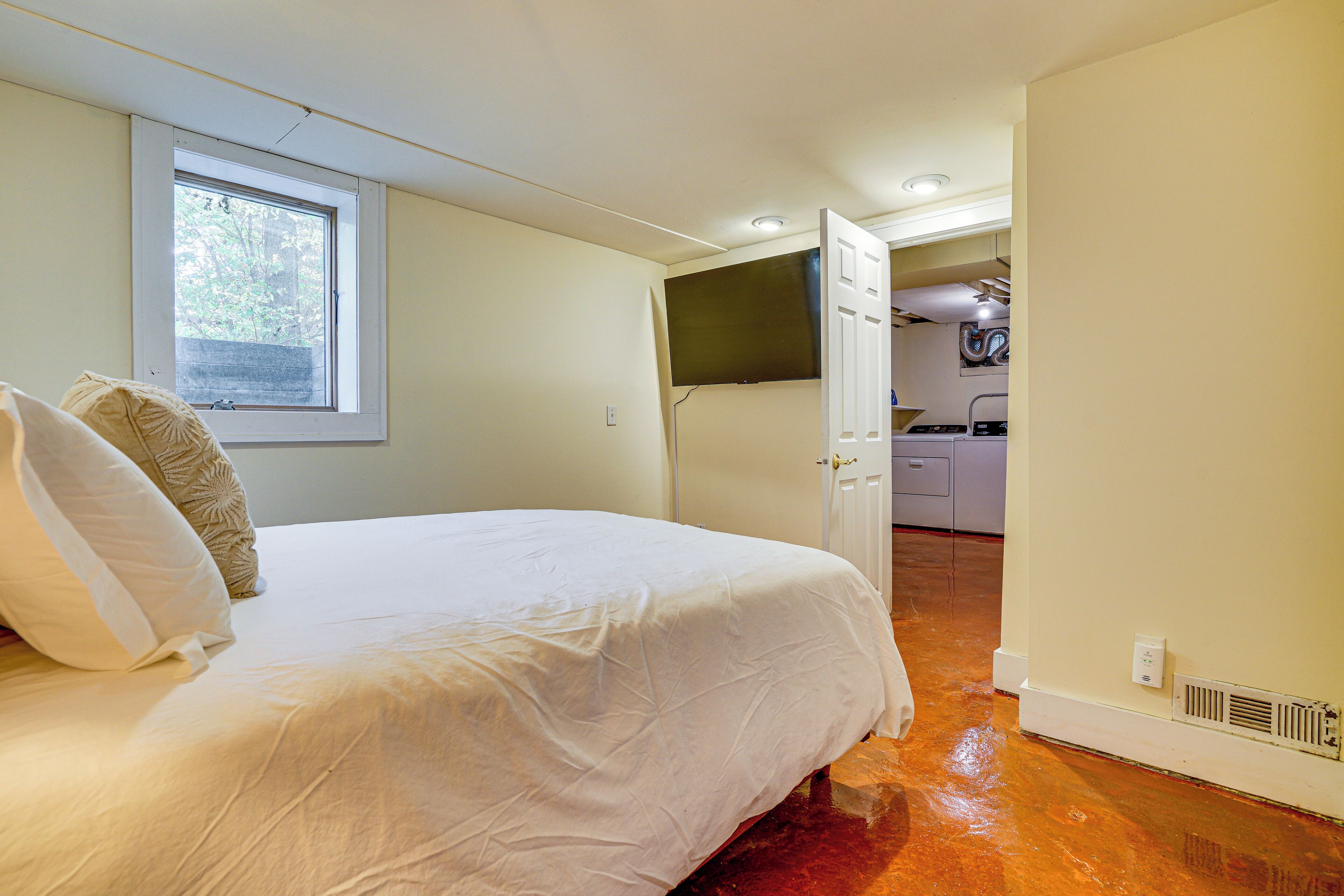 Rumah (4 Bedrooms) | Interior