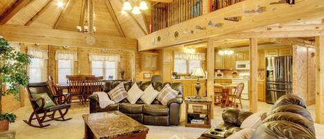 House (3 Bedrooms) | Interior