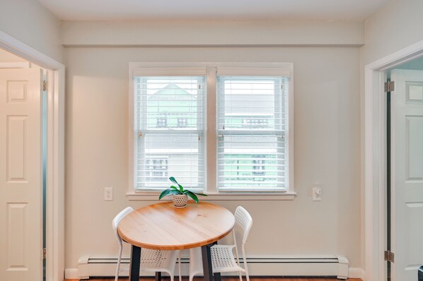 Apartment (1 Bedroom) | Interior