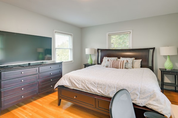 Apartment (1 Bedroom) | Interior - Train to Boston! Cozy Apartment in Winchester (Winchester)