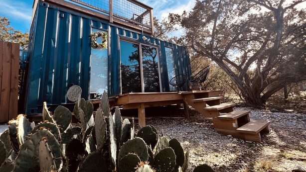 Property grounds - Cool Container by Canyon Lake Perfect For Relaxation Near Guadalupe River and Austin, Texas (Canyon Lake)