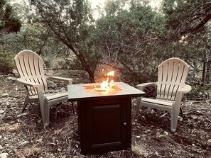 Property grounds - Cool Container by Canyon Lake Perfect For Relaxation Near Guadalupe River and Austin, Texas (Canyon Lake)