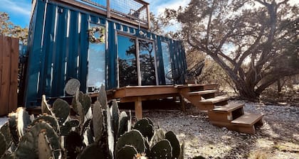 Cool Container by Canyon Lake Perfect For Relaxation Near Guadalupe River and Austin, Texas