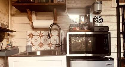 Cool Container by Canyon Lake Perfect For Relaxation Near Guadalupe River and Austin, Texas