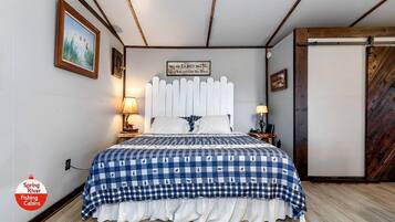 1 bedroom, iron/ironing board, travel cot, WiFi