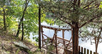 Picturesque Cabin with Fire Pit in Miami, Oklahoma