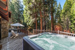 Terrace/patio - Timber & Horn- Hot Tub (Camp Connell)